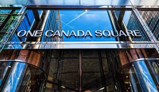 One Canada Square — main entrance